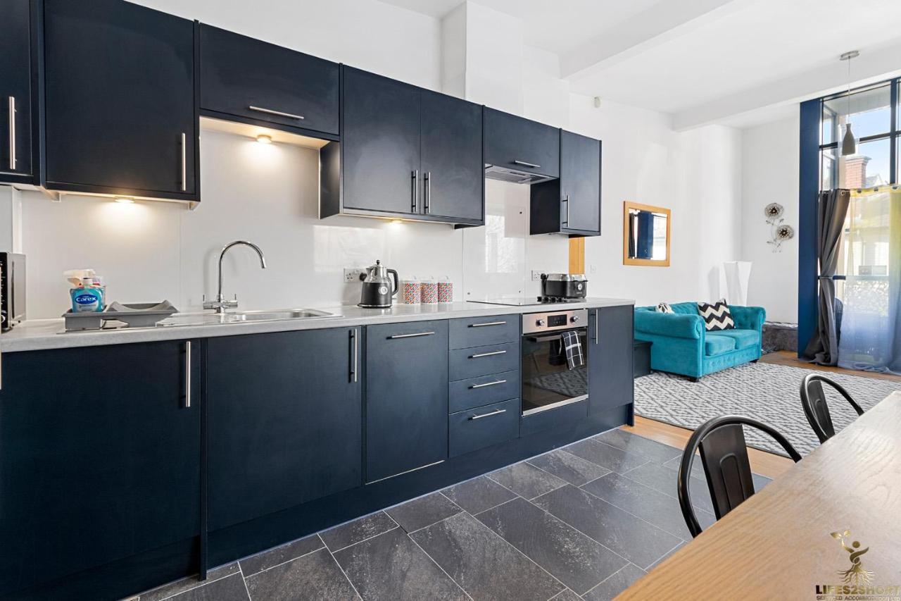 Smythen St, 2 Bed Apartment With Balcony 埃克塞特 外观 照片