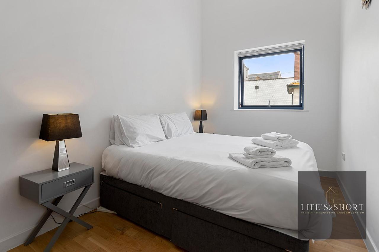 Smythen St, 2 Bed Apartment With Balcony 埃克塞特 外观 照片